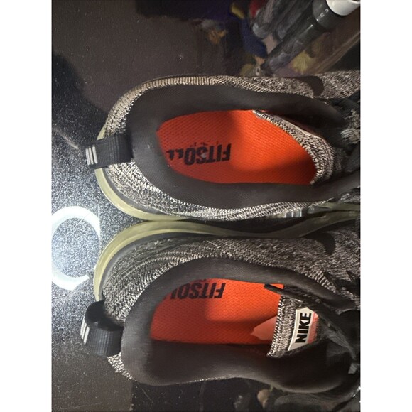 Nike Flyknit Max Black Grey Running Shoes Mens 8.5 620659-105 Air Max See Pics! main image 8